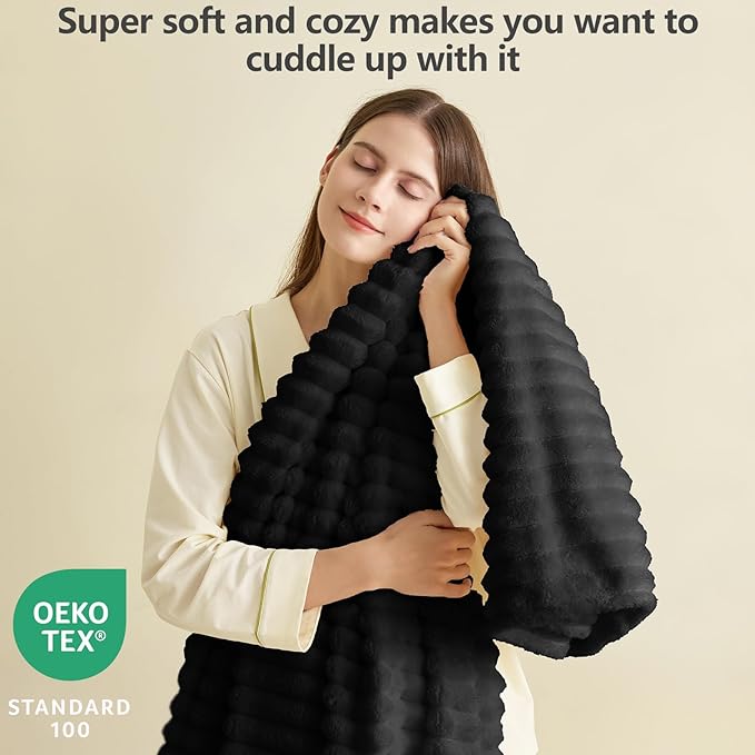 HIMEET Black Ribbed King Size Blanket for Bed - 300GSM Lightweight Fleece Blanket for Men Women, Large Cozy Sofa Couch Bed Blankets Gifts, Striped Spring Home Room Decor, Black, 108x90 Inches