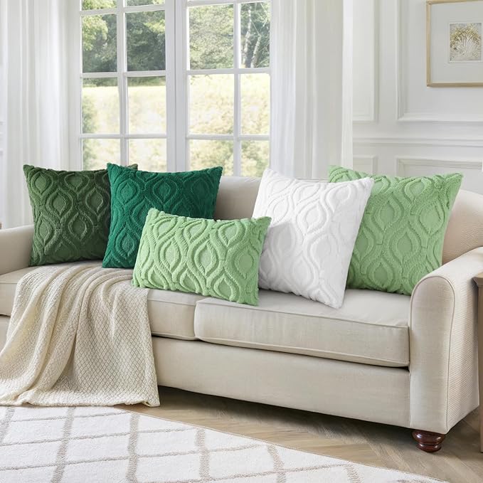 decorUhome Throw Pillow Covers 22x22 Inch Set of 2, Soft Plush Faux Wool White Solid Couch Pillow Covers, Accent Euro Sham Farmhouse Neutral Square Pillow Cases for Sofa Bed Living Room