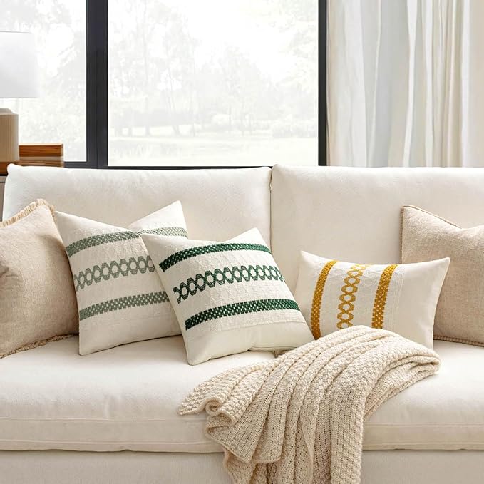 MIULEE Set of 2 Dark Green Boho Christmas Decorative Lumbar Pillow Covers 12x20 Inch Farmhouse Rustic Couch Throw Pillows Modern Cotton Cushion Cover Retro Macrame Woven Home Decor for Bed Sofa Chair