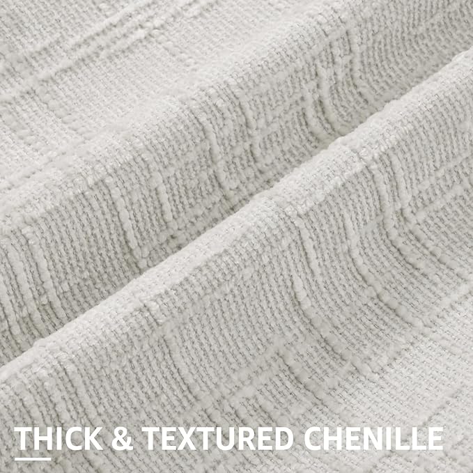 decorUhome Light Grey Chenille Throw Pillow Covers 12x20 Set of 2 Textured Soft Cozy Slubby Couch Pillow Covers Modern Farmhouse Boho Decorative Pillow Cases for Bed Sofa Living Room