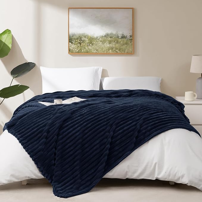 HIMEET Navy Blue Ribbed King Size Blanket for Bed - 300GSM Lightweight Fleece Blanket for Men Women, Large Cozy Sofa Couch Bed Blankets Gifts, Striped Spring Home Room Decor, Navy Blue, 108x90 Inches