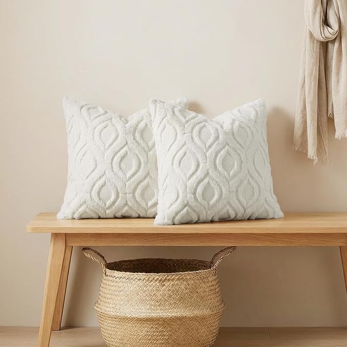 decorUhome Throw Pillow Covers 20x20 Inch Set of 2, Soft Plush Faux Wool Cream White Solid Couch Pillow Covers, Accent Farmhouse Neutral Square Pillow Cases for Sofa Bed Living Room