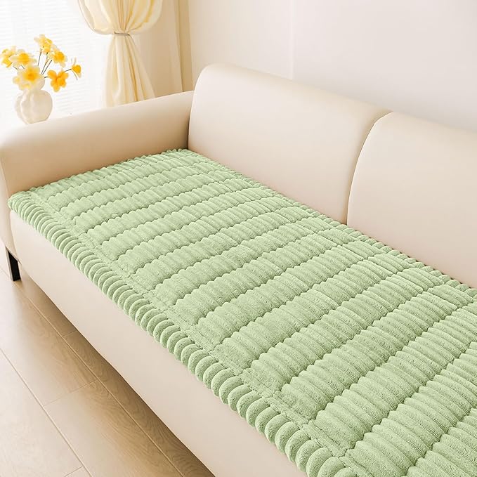 hyha Couch Covers for Dogs Washable, Non Slip Plush Dog Sofa Protectors, Fuzzy Pet Couch Covers for 3 Cushion Sofa Pet Friendly (Green, 27.6" x 82.7")