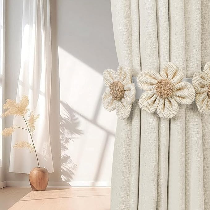 KLOGTSIND Flower Curtain Tiebacks, 2 Pack Boho Curtain Ties Elegant Three Flower Curtain Holdbacks, Decorative Window Treatment Tie Backs for Cute Bedroom Decor, Girl Nursery Decor, Farmhouse Decor