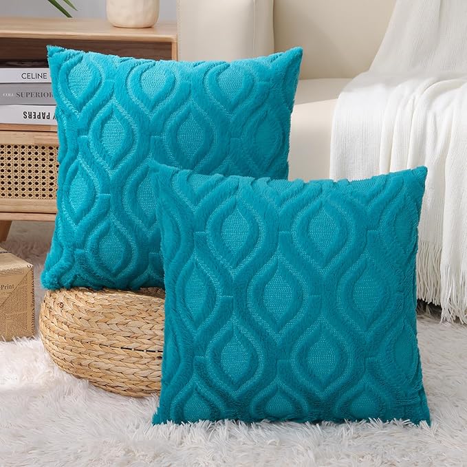 decorUhome Summer Throw Pillow Covers 18x18 Inch Set of 2, Soft Plush Faux Wool Teal Solid Couch Pillow Covers, Accent Farmhouse Neutral Square Pillow Cases for Sofa Bed Living Room