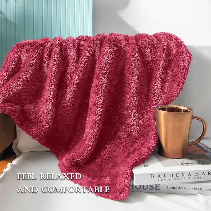 Exclusivo Mezcla Plush Fuzzy Fleece Bed Blanket Twin Size, Super Soft, Fluffy and Warm Blankets for Couch, Bed, All Season (Deep Red, 90x66 inches)