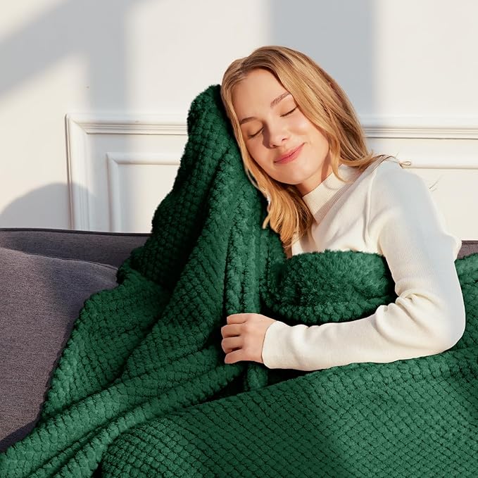 Whale Flotilla Twin Size Fuzzy Fleece Blanket for Bed, 60x80 Inch Fluffy Warm Soft Jacquard Blankets for All Season, Lightweight and Cozy, Deep Green