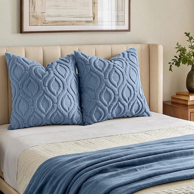 decorUhome Throw Pillow Covers 20x20 Inch Set of 2, Soft Plush Faux Wool Dusty Blue Solid Couch Pillow Covers, Accent Farmhouse Neutral Square Pillow Cases for Sofa Bed Living Room