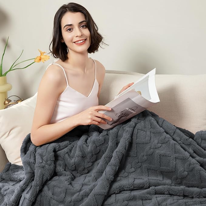 Aganear Blanket King Size - Lightweight Portable Fuzzy Cozy Soft for Couch, Sofa, Bed, Office - Breathable, Skin-Friendly for All Season Accessories (108"x90", Gray)