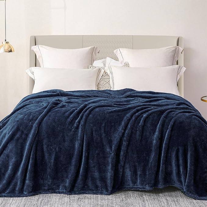 Exclusivo Mezcla Plush Fuzzy Fleece Bed Blanket Queen Size, Super Soft, Fluffy and Warm Blankets for Couch, Bed, All Season (Navy Blue, 90x90 inches)
